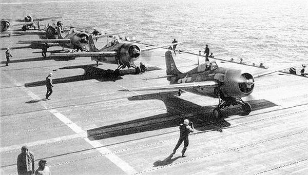 Палубный истребитель Грумман F4F «Уайлдкэт»