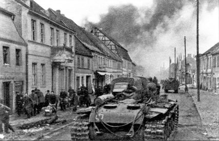 У стен Берлина У стен Берлина