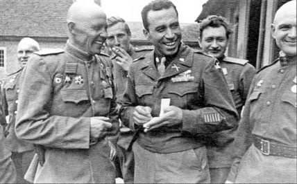 У стен Берлина У стен Берлина