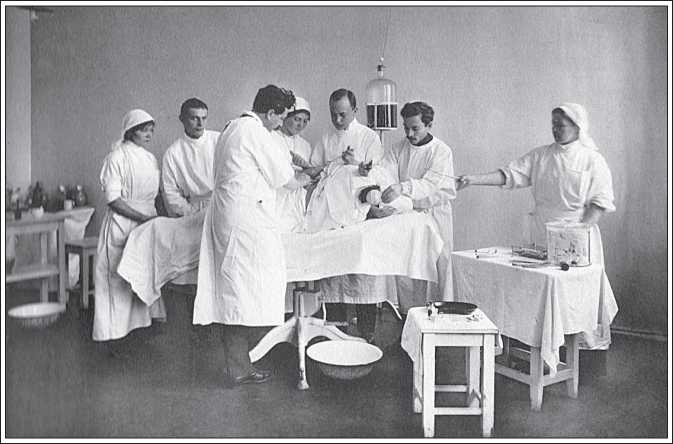 Московские общины сестер милосердия в XIX - начале XX века Московские общины сестер милосердия в XIX - начале XX века