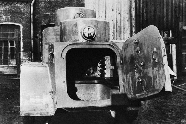 Броня на колесах. История советского бронеавтомобиля 1925-1945 гг.