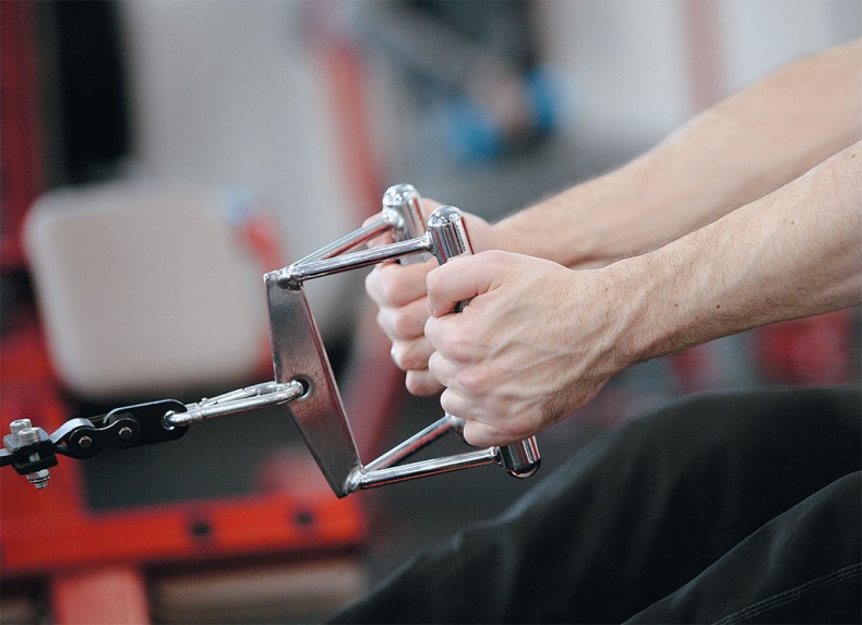 Хватит ЖРАТЬ! и лениться. 50 интенсивных тренировок от тренера программы "Свадебный размер"