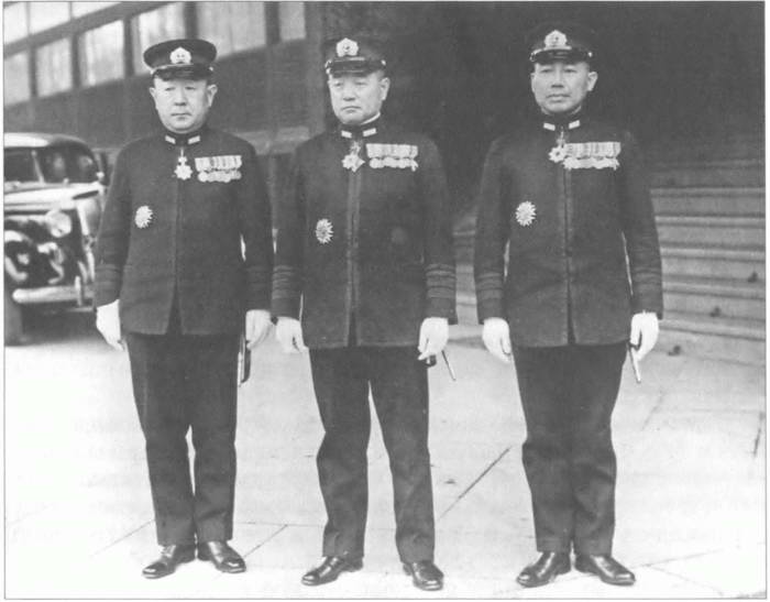 Камикадзе. "Божественный ветер" в истории Японии