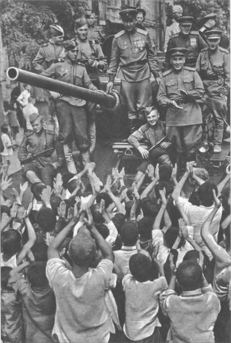 Камикадзе. "Божественный ветер" в истории Японии