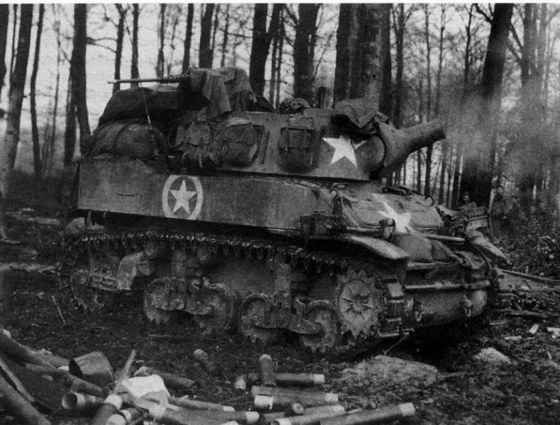 Легкий танк «Стюарт» Легкий танк «Стюарт»