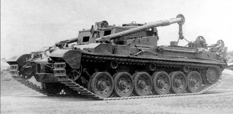 Основные боевые танки «Чифтен» и «Виккерс» Основные боевые танки «Чифтен» и «Виккерс»