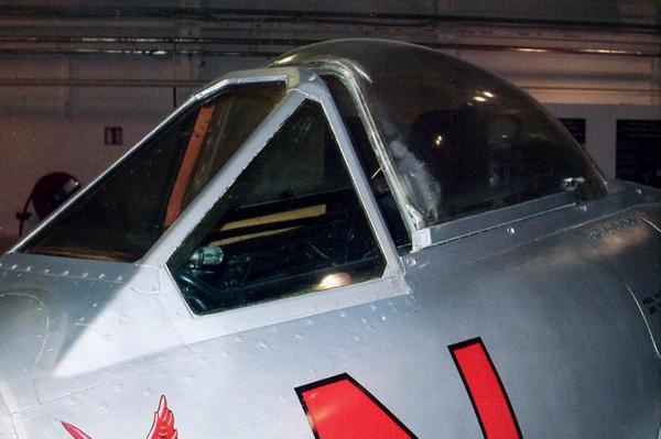 Истребитель Де Хэвилленд «Вампир»