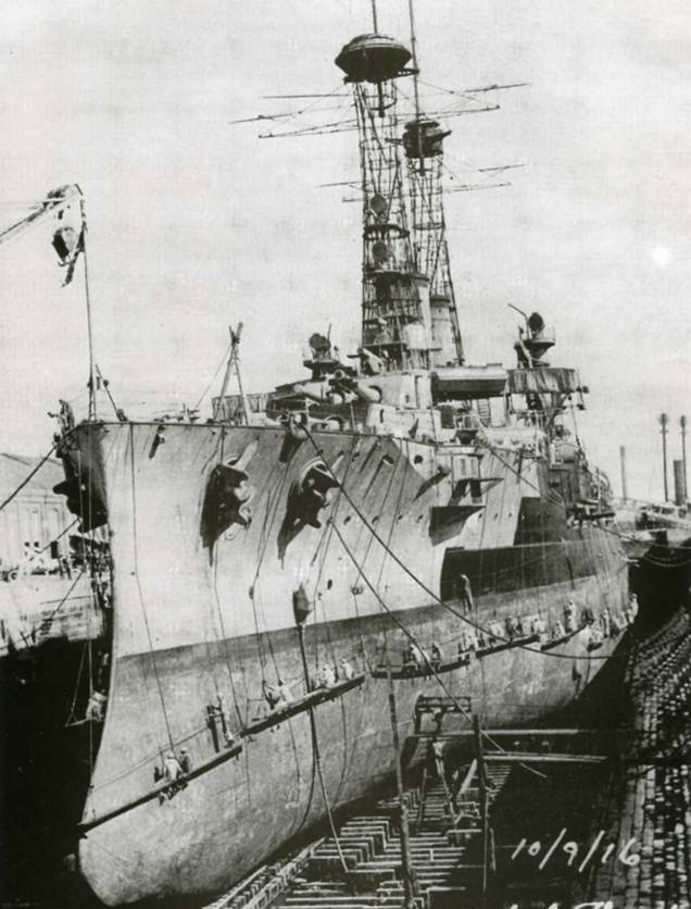 Линейные корабли Соединенных Штатов Америки. Часть I. Линкоры типов “South Carolina”, “Delaware”, “Florida” и “Wyoming”. Линейные корабли Соединенных Штатов Америки. Часть I. Линкоры типов “South Carolina”, “Delaware”, “Florida” и “Wyoming”.