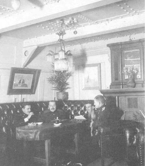 Линейный корабль "Андрей Первозванный" (1906-1925) Линейный корабль "Андрей Первозванный" (1906-1925)