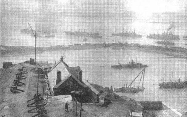 На броненосце “Пересвет". 1903-1905 гг.