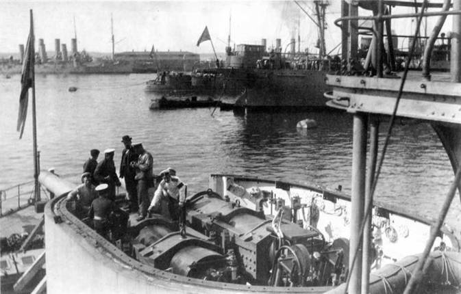 "Слава". Последний броненосец эпохи доцусимского судостроения. (1901-1917)