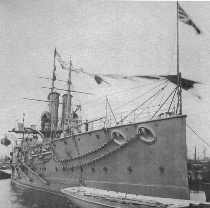 Броненосцы типов “Центурион”, “Ринаун” и “Трайомф”. 1890-1920 гг. Броненосцы типов “Центурион”, “Ринаун” и “Трайомф”. 1890-1920 гг.