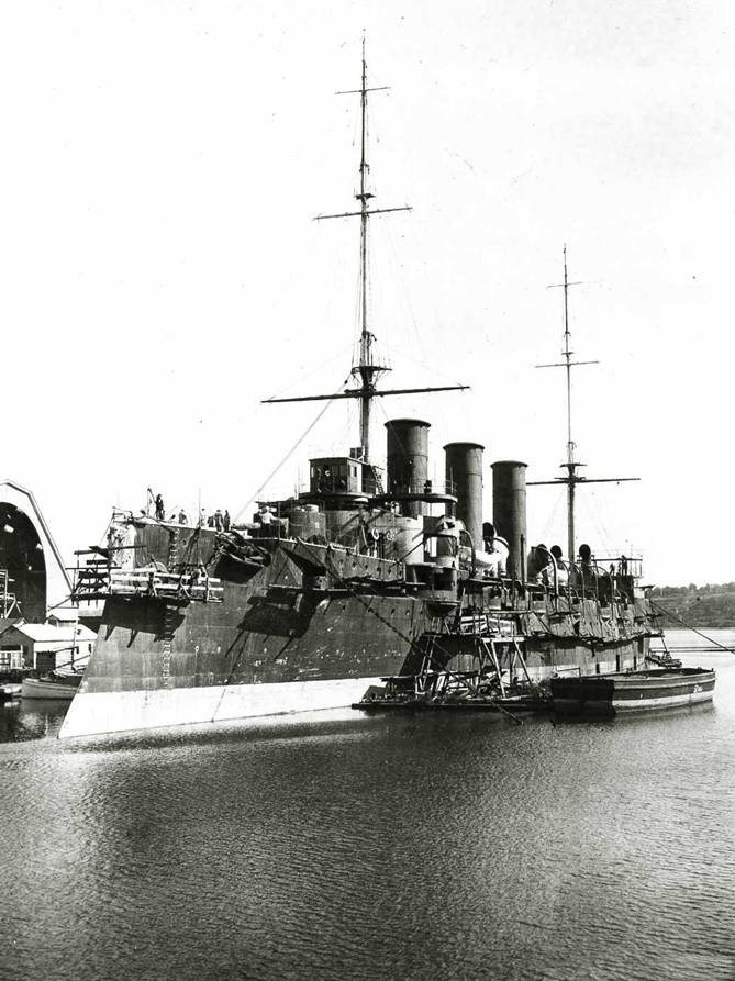 Крейсер «Очаков» Крейсер «Очаков»