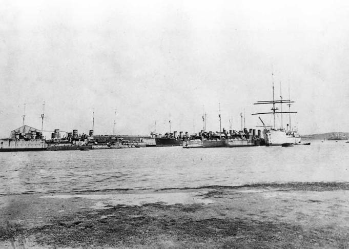 Крейсер «Очаков» Крейсер «Очаков»