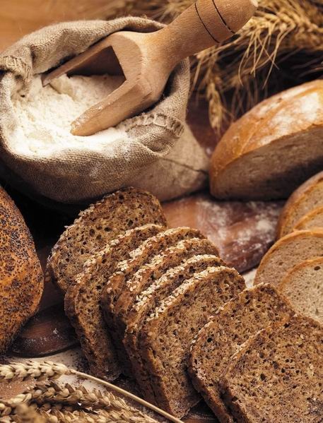 365 рецептов. Блюда из хлебопечки