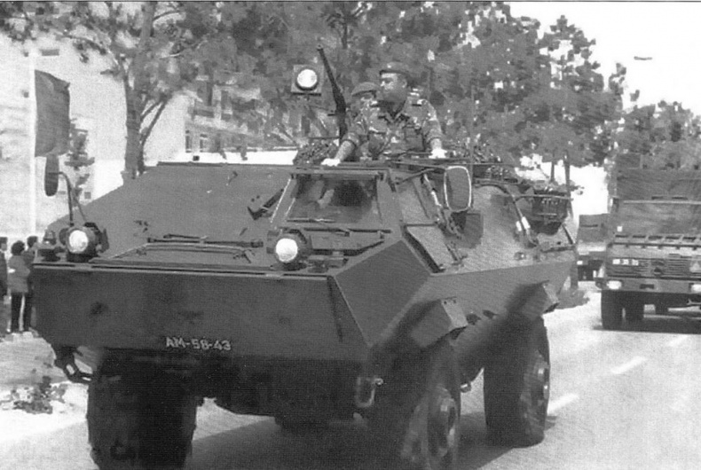 Бронетранспортёры на шасси UNIMOG 1950 - 2009 гг. Бронетранспортёры на шасси UNIMOG 1950 - 2009 гг.